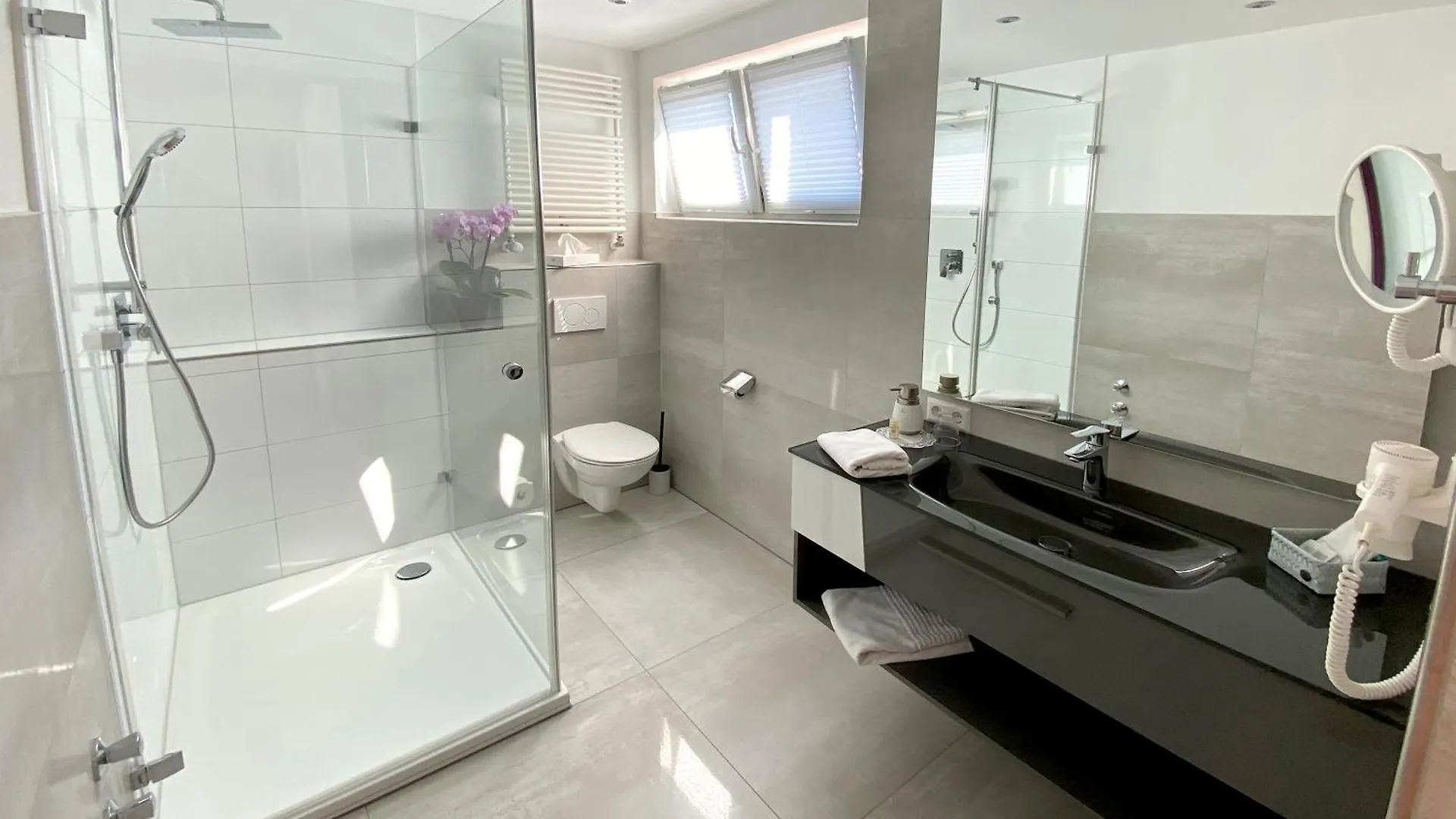 Hotel-Restaurant-Kolb Illertissen Hotell